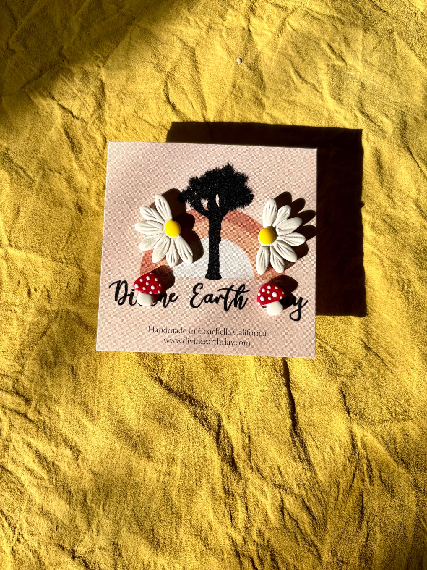 Mushies|Daisies Stud Pack