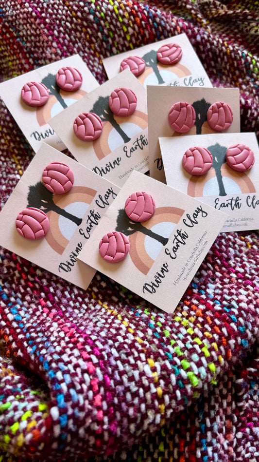 Pink concha