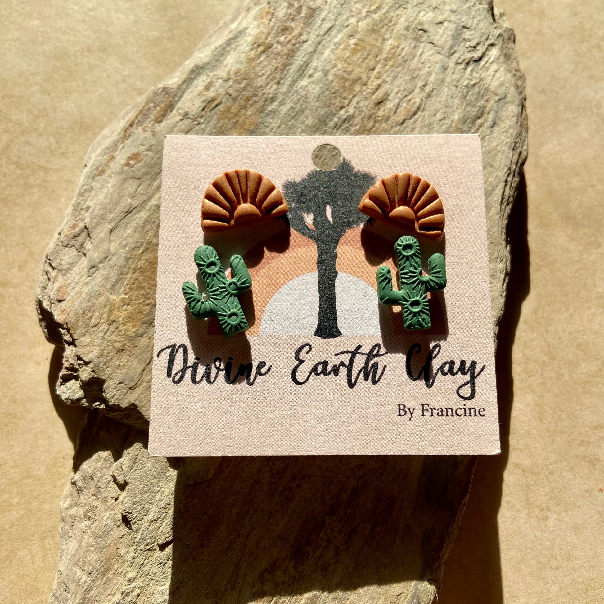 DivineEarthClay Desert Stud Pack (sunset/cactus) $12
